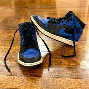 Jordan 1 Air Black and Blue Size 8